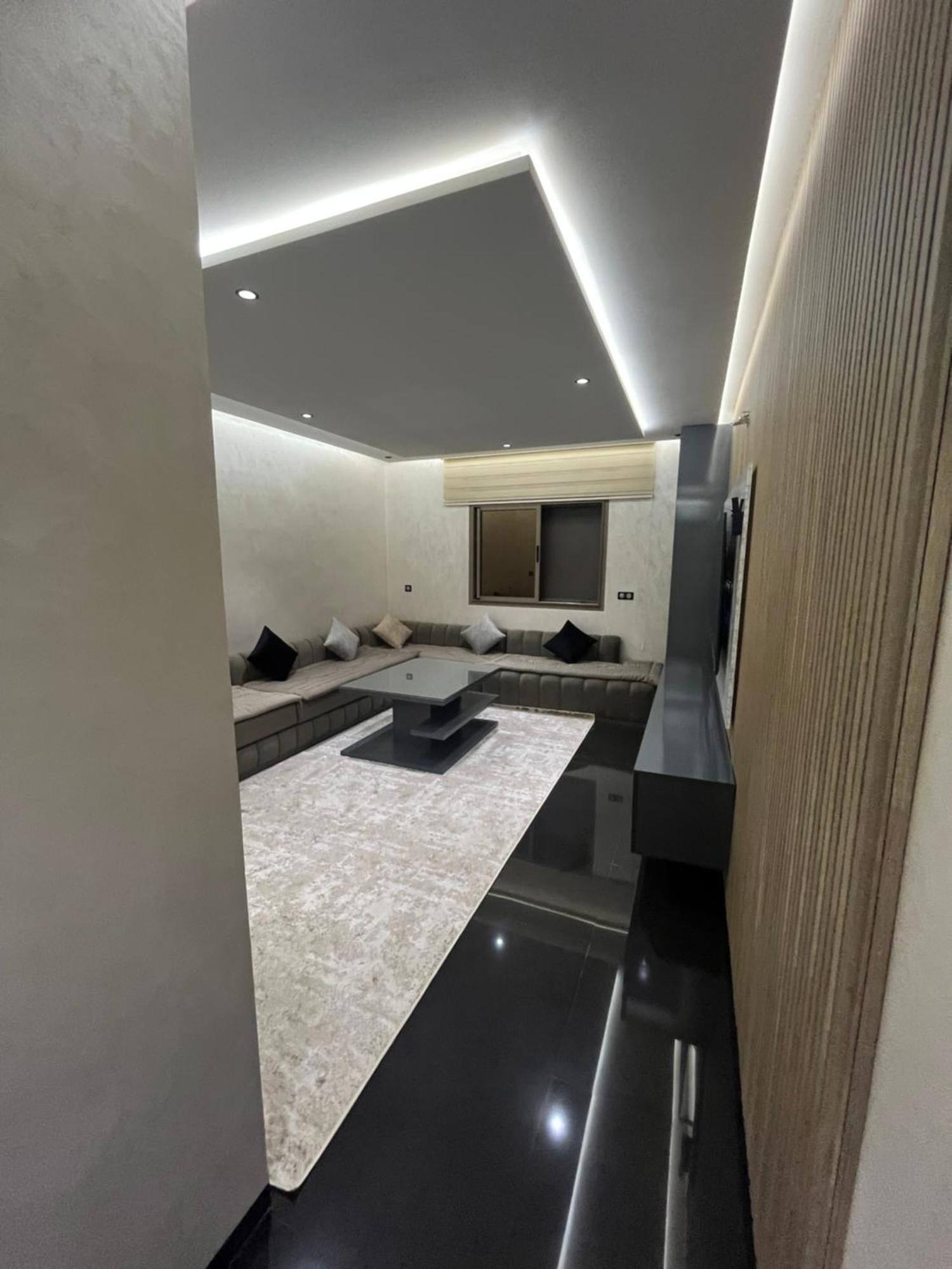 Apartment Najla Sh3 *